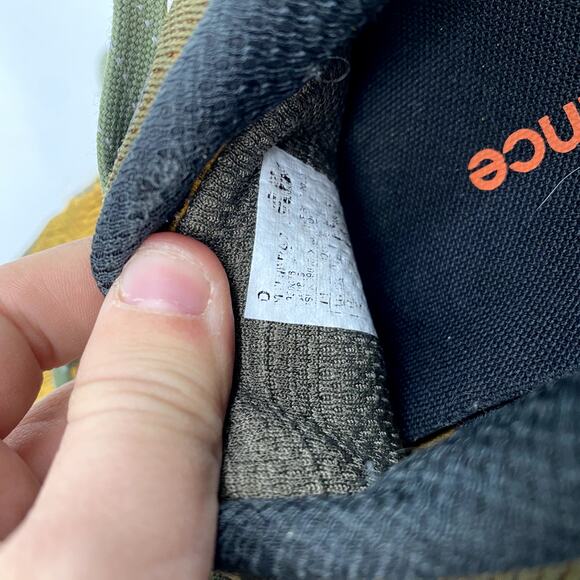 New Balance Men's 11 Fresh Foam x Hierro v7 GTX Trail Shoe in Golden hour - Picture 7 of 8